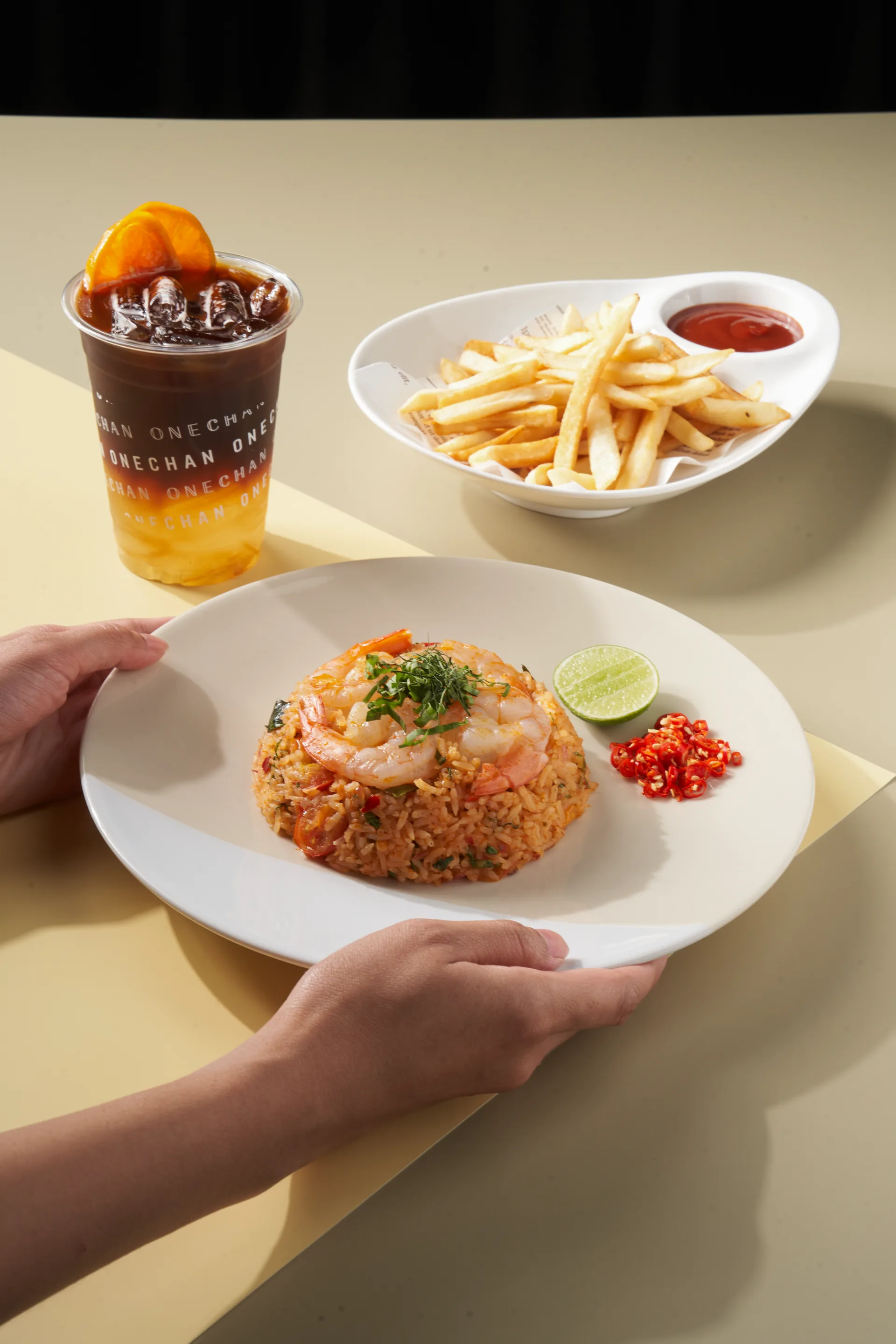One Chan Café โรงแรมฟอรั่ม พาร์ค